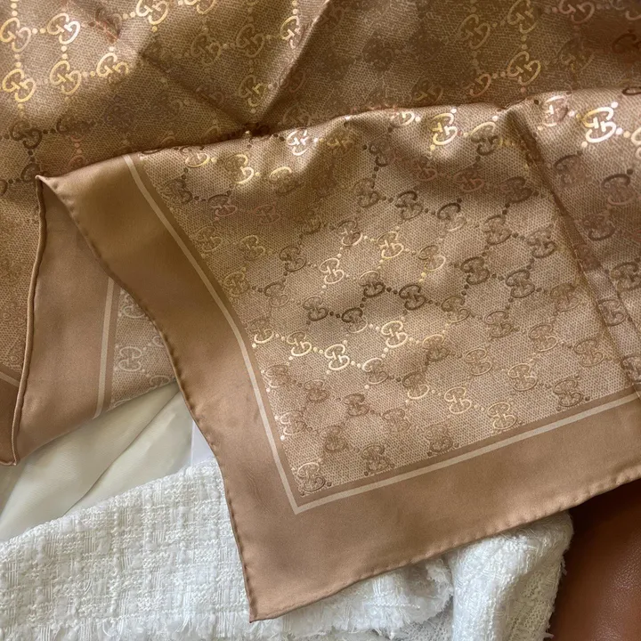 スーパーコピー グッチ マフラー