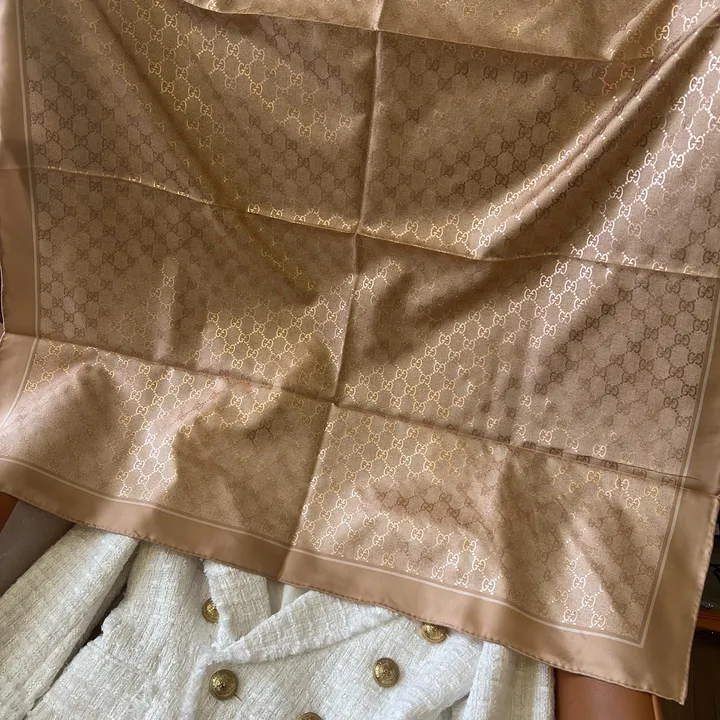 スーパーコピー グッチ マフラー