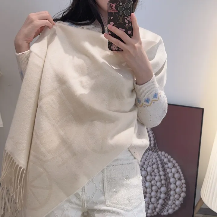 スーパーコピー コーチ マフラー