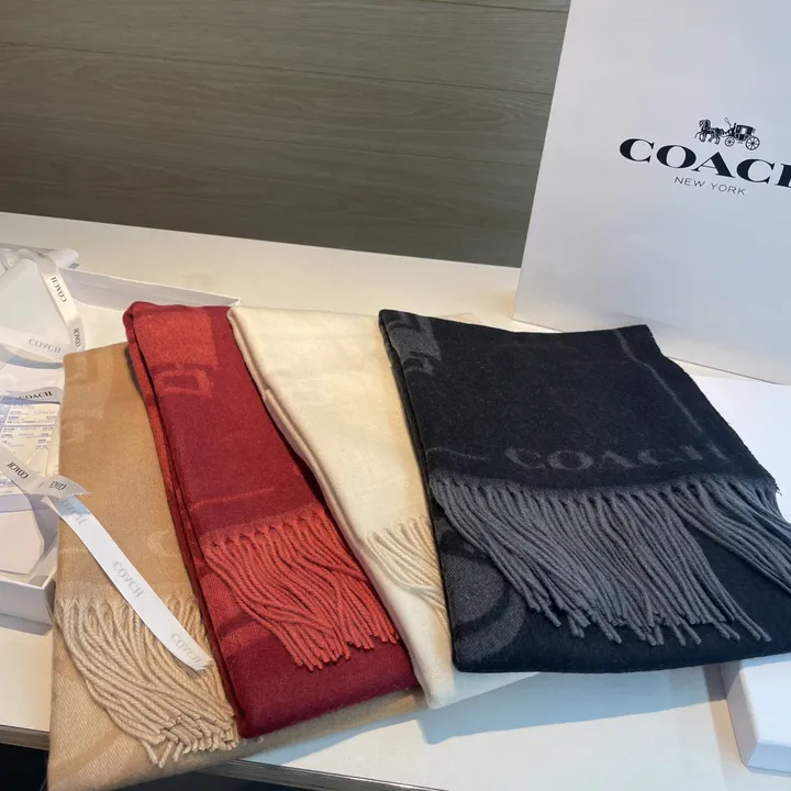 スーパーコピー コーチ マフラー