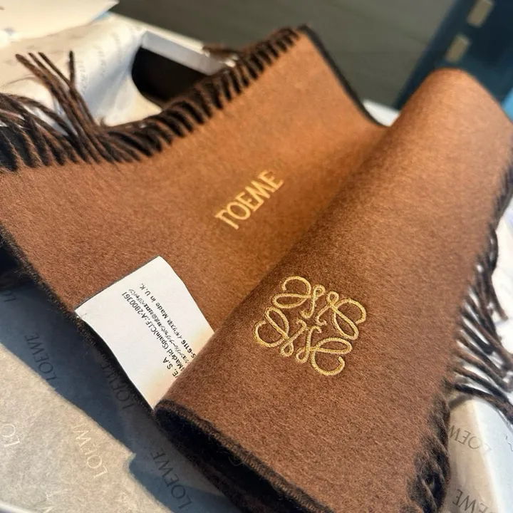 スーパーコピー ロエベ マフラー