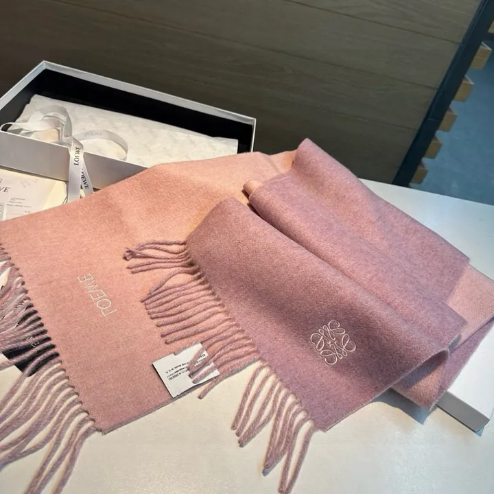 スーパーコピー ロエベ マフラー