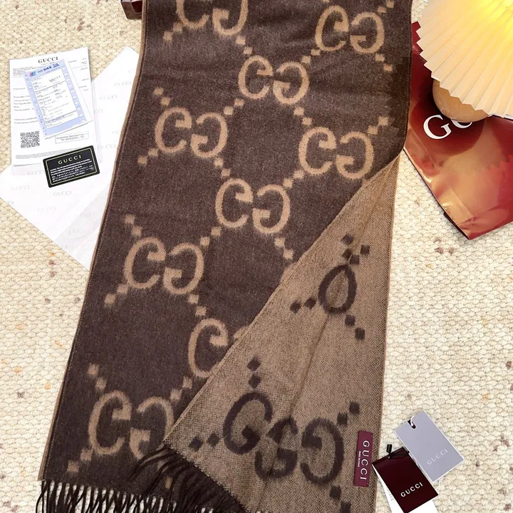 スーパーコピー グッチ マフラー