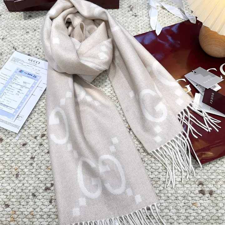 スーパーコピー グッチ マフラー