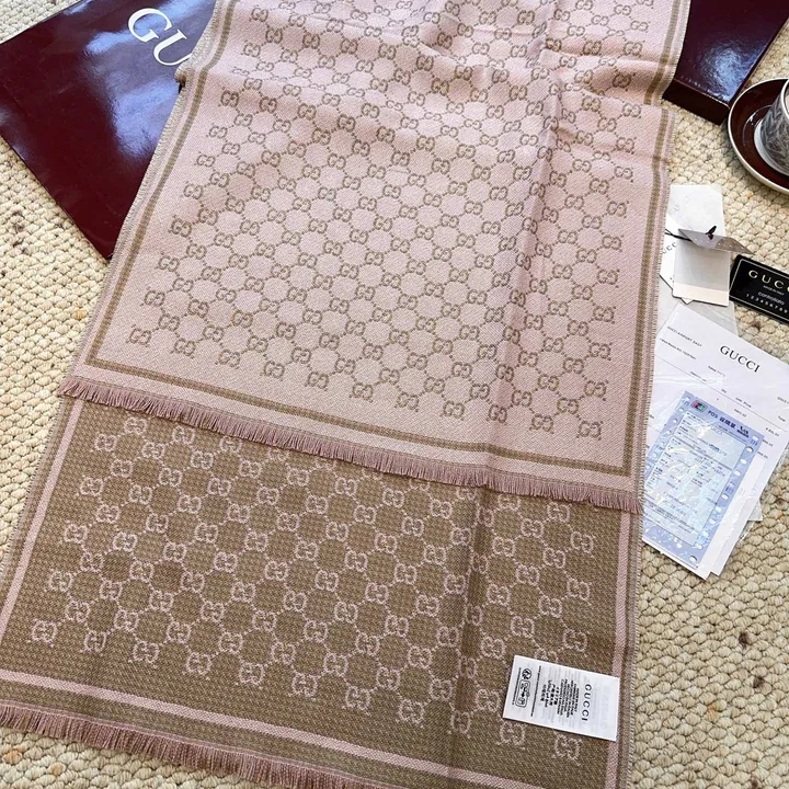 スーパーコピー グッチ マフラー