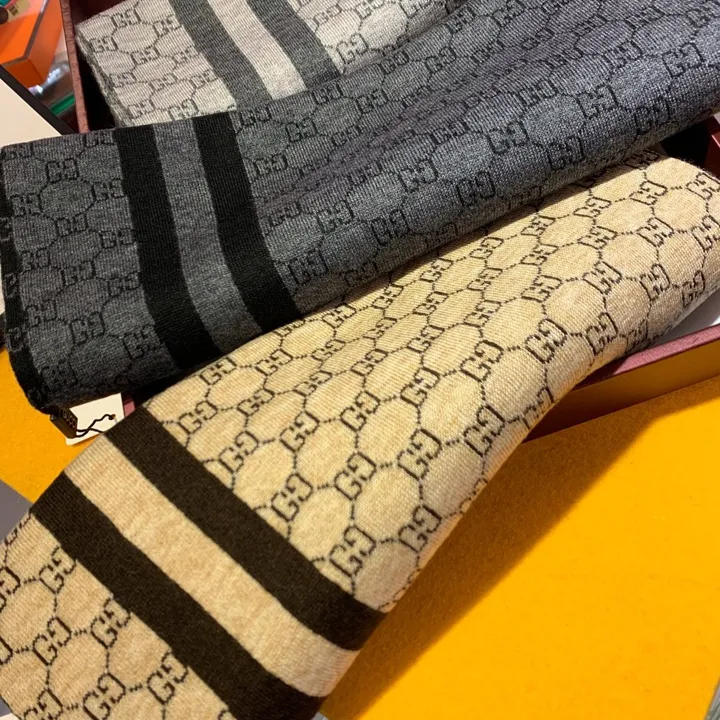 スーパーコピー グッチ マフラー