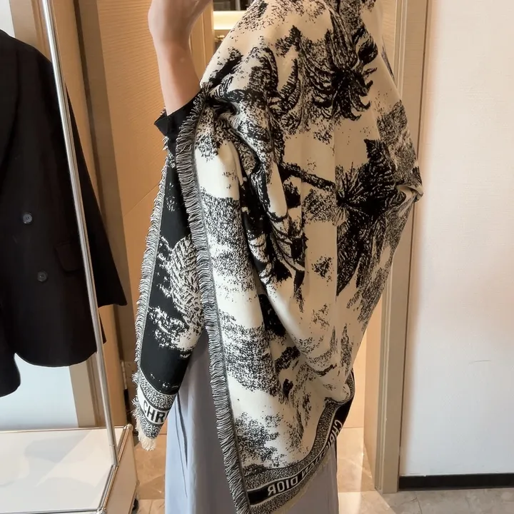 スーパーコピー ディオール マフラー