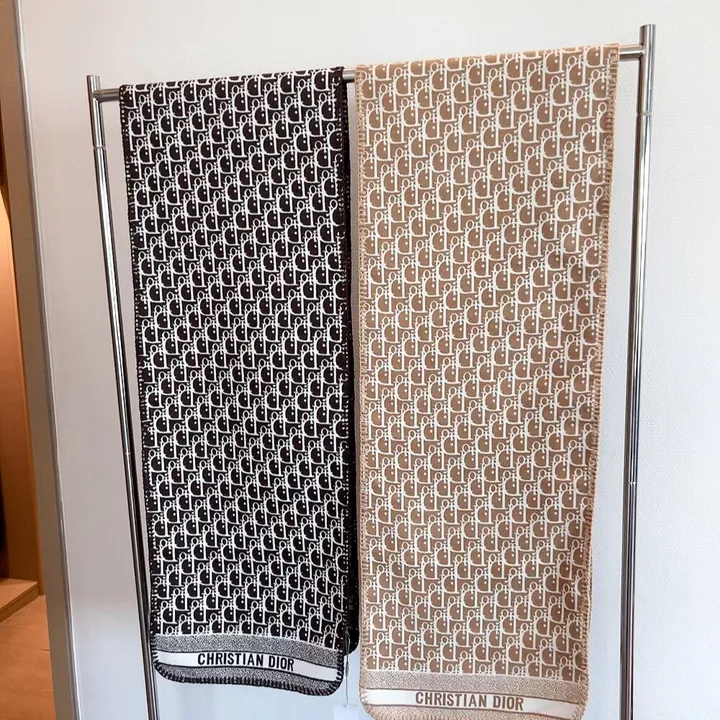 スーパーコピー ディオール マフラー