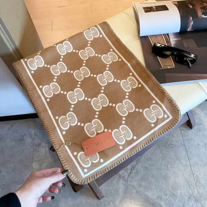 スーパーコピー グッチ マフラー