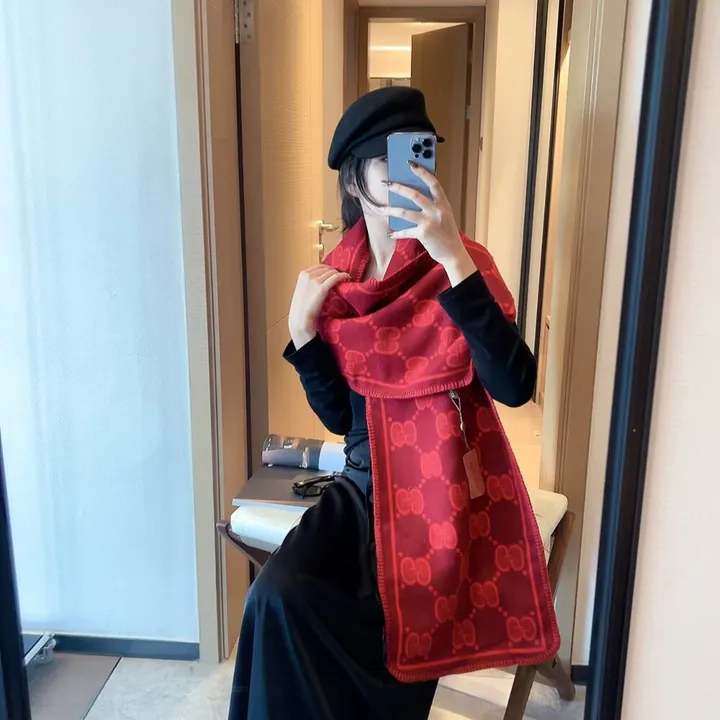 スーパーコピー グッチ マフラー