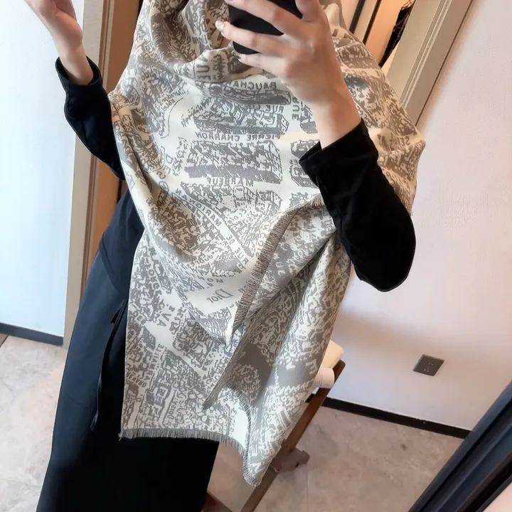 スーパーコピー ディオール マフラー