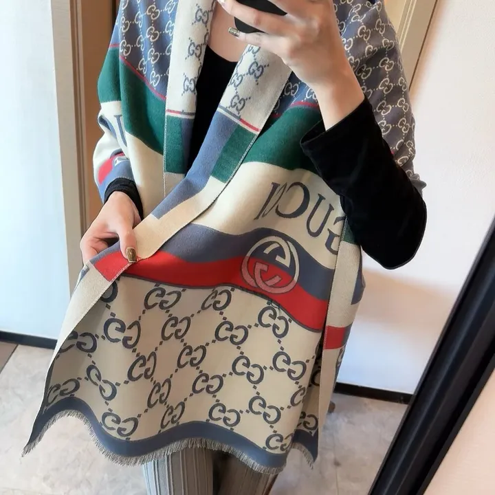 スーパーコピー グッチ マフラー