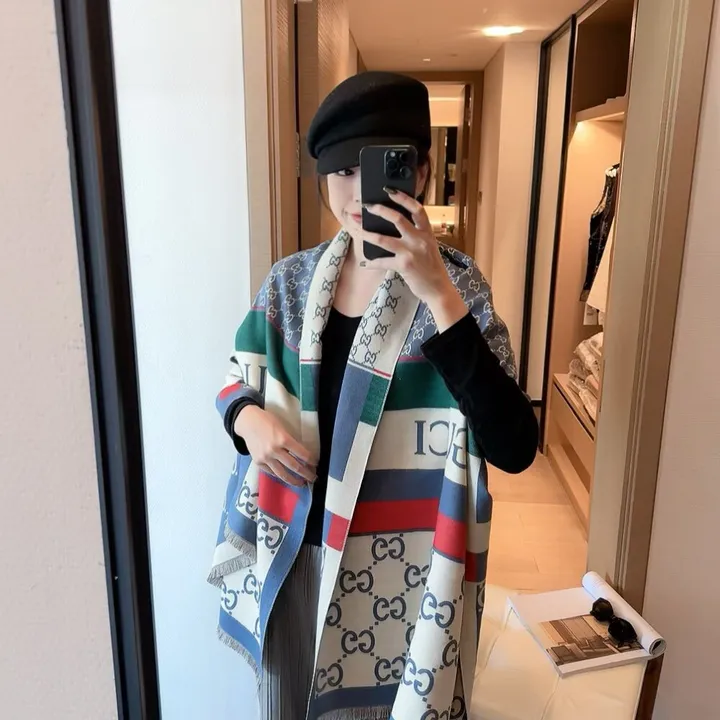 スーパーコピー グッチ マフラー