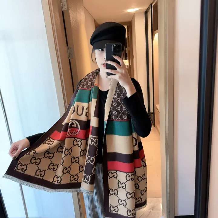 スーパーコピー グッチ マフラー