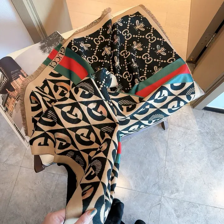 スーパーコピー グッチ マフラー