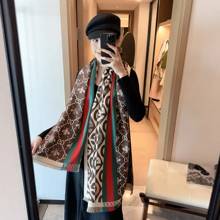 スーパーコピー グッチ マフラー