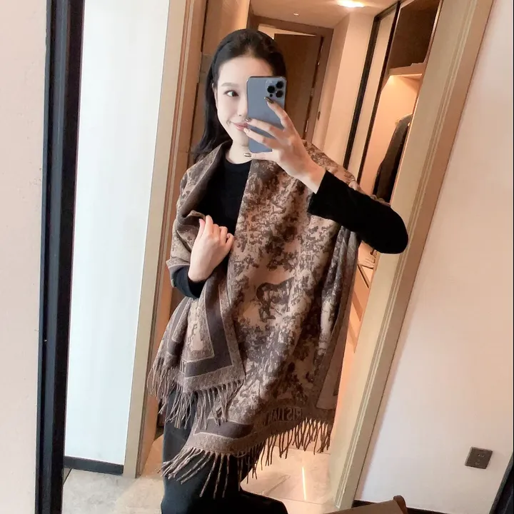 スーパーコピー ディオール マフラー