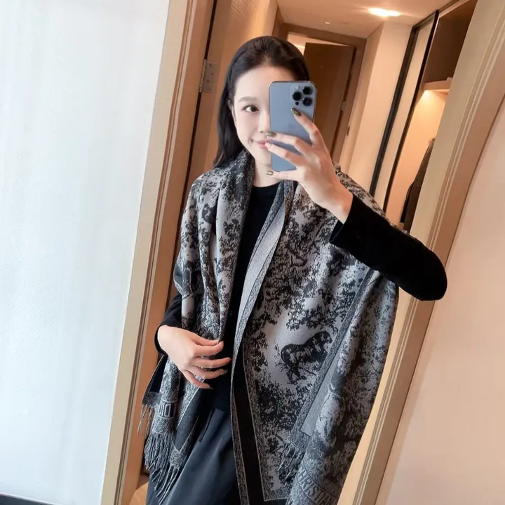 スーパーコピー ディオール マフラー