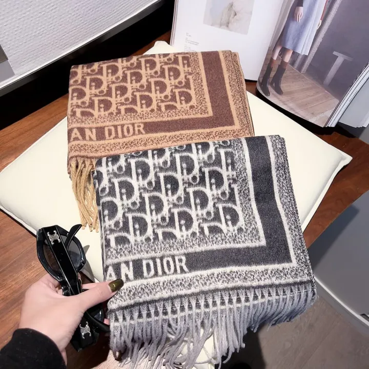 スーパーコピー ディオール マフラー