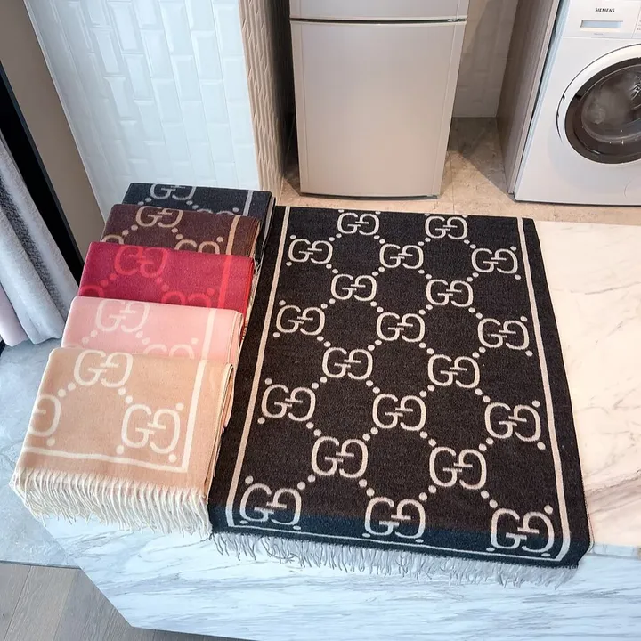 スーパーコピー グッチ マフラー