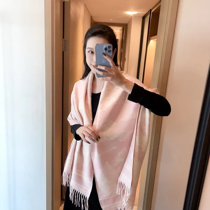 スーパーコピー ディオール マフラー