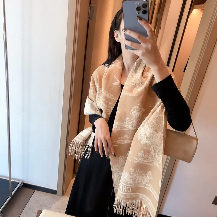 スーパーコピー ディオール マフラー