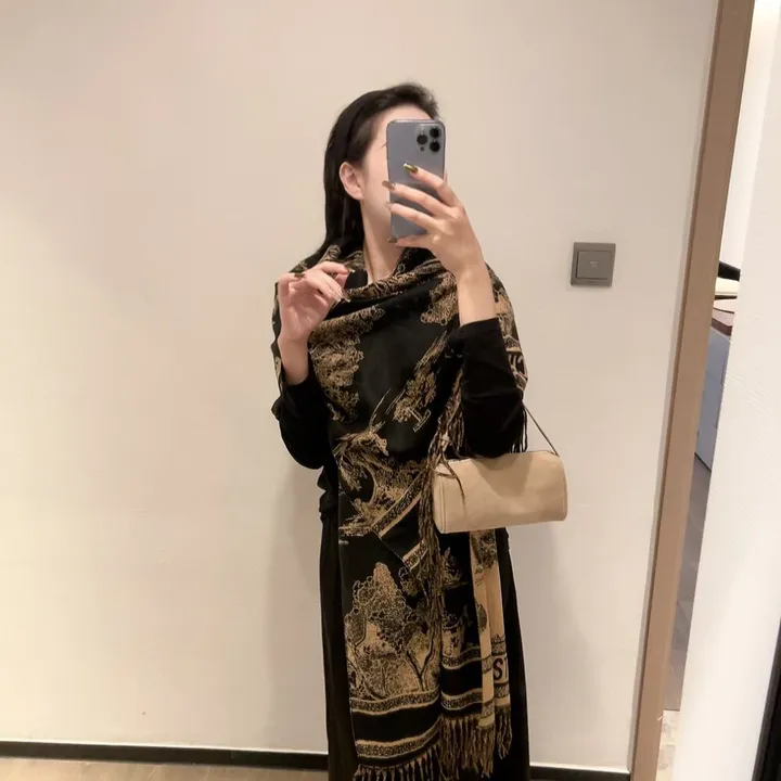 スーパーコピー ディオール マフラー