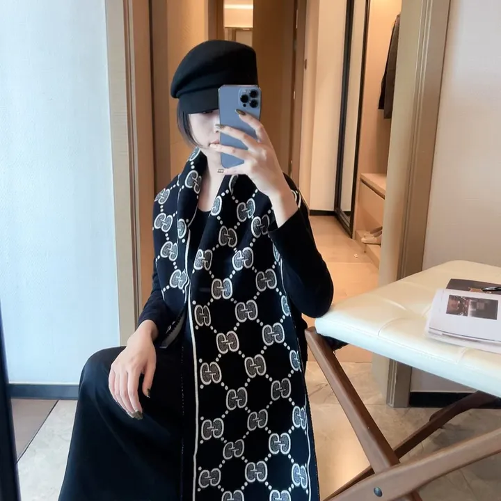 スーパーコピー グッチ マフラー