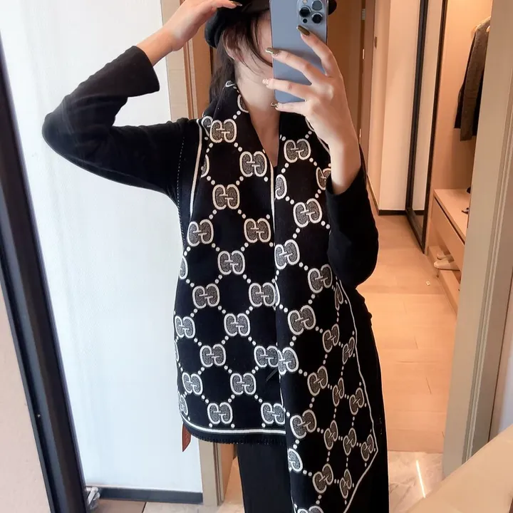 スーパーコピー グッチ マフラー