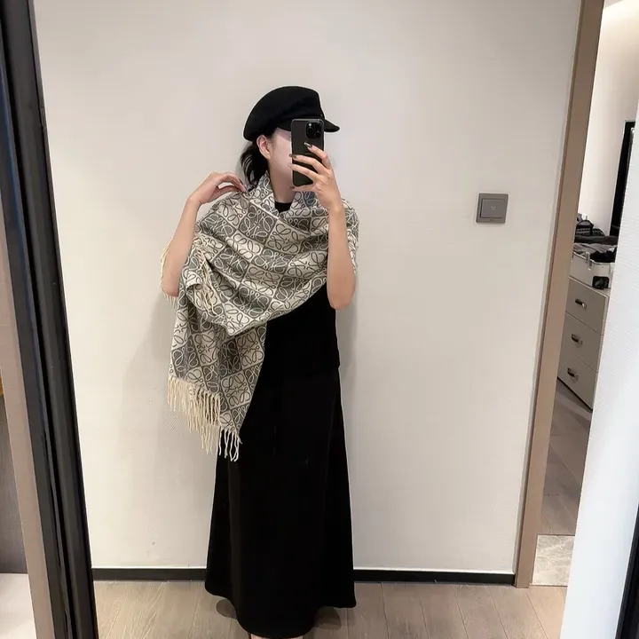 スーパーコピー ディオール マフラー