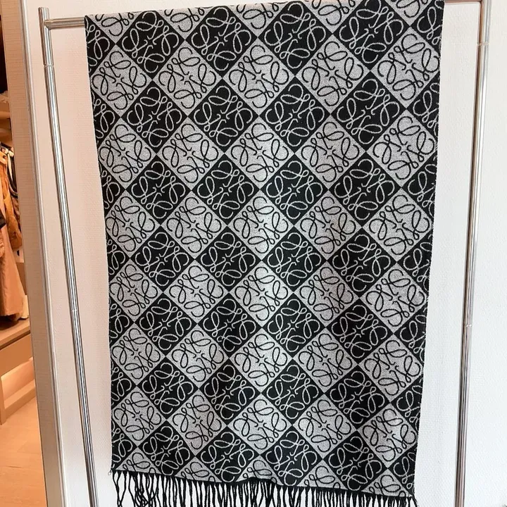 スーパーコピー ディオール マフラー