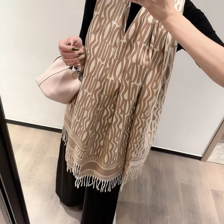 スーパーコピー ディオール マフラー