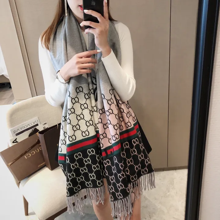 スーパーコピー グッチ マフラー