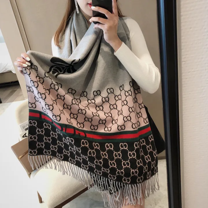 スーパーコピー グッチ マフラー