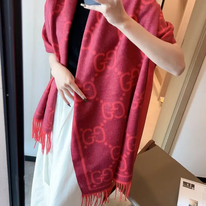 スーパーコピー グッチ マフラー