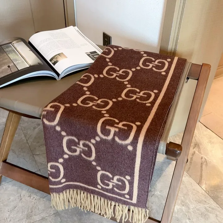 スーパーコピー グッチ マフラー