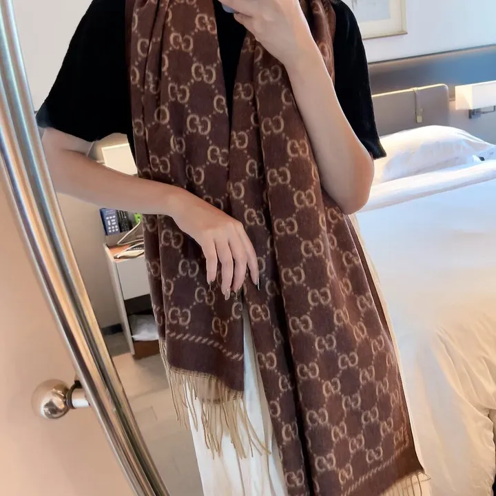 スーパーコピー グッチ マフラー