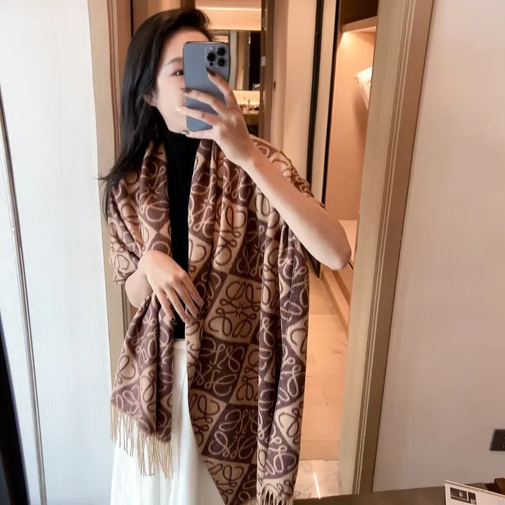 スーパーコピー ロエベ マフラー