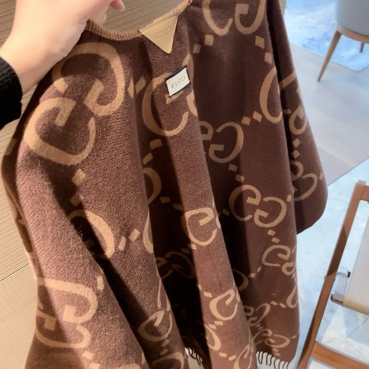 スーパーコピー グッチ マフラー