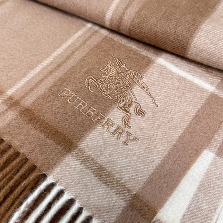 スーパーコピー バーバリー ス マフラー