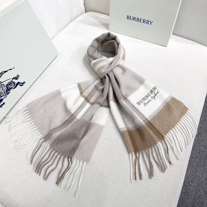 スーパーコピー バーバリー ス マフラー