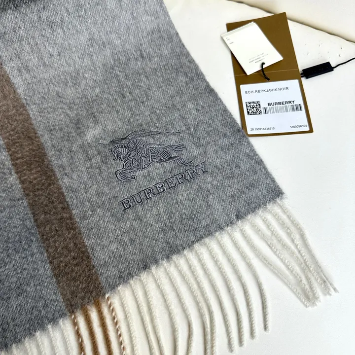 スーパーコピー バーバリー ス マフラー