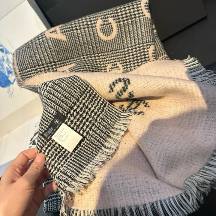 スーパーコピー シャネル マフラー