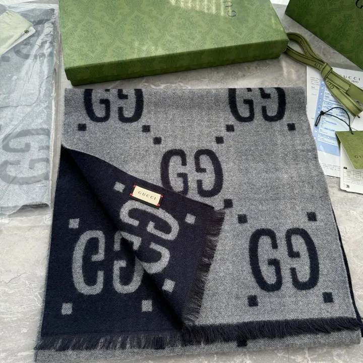 スーパーコピー グッチ マフラー