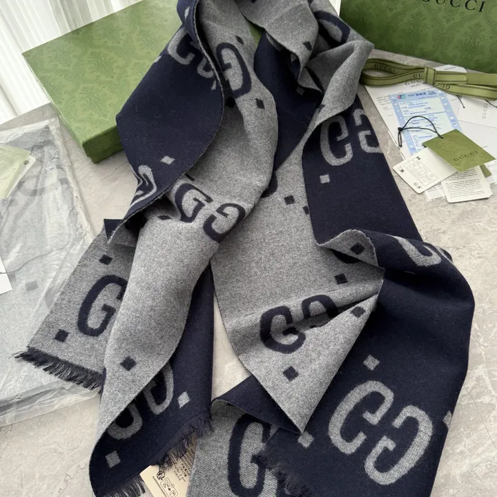 スーパーコピー グッチ マフラー