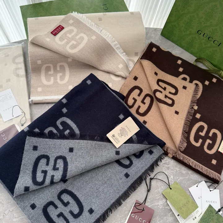 スーパーコピー グッチ マフラー