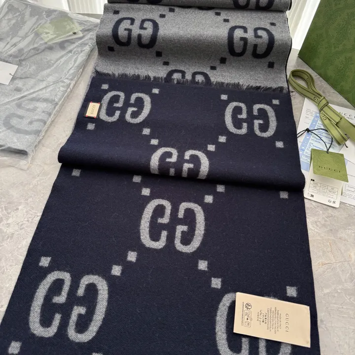 スーパーコピー グッチ マフラー