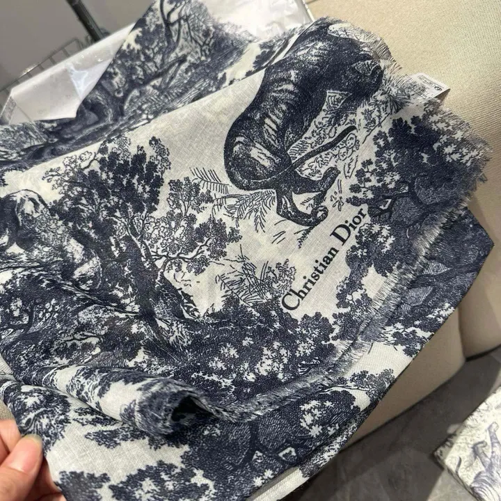 スーパーコピー ディオール マフラー