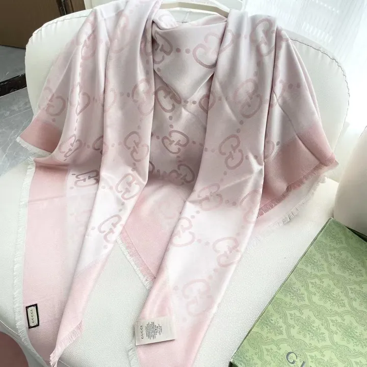 スーパーコピー グッチ マフラー