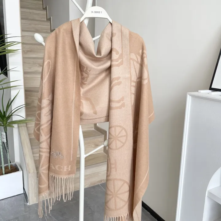 スーパーコピー コーチ マフラー